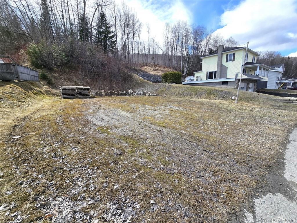 578 Canada Rd, Edmundston, NB