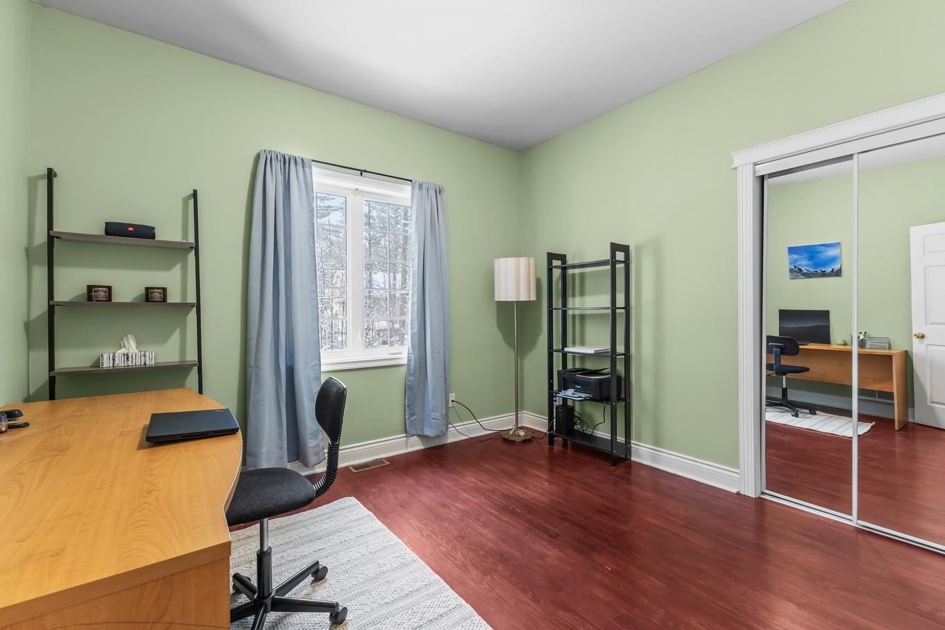 Chambre à coucher - 1820 Rue Du Violon, Saint-Lazare, QC - Indoor Photo Showing Other Room