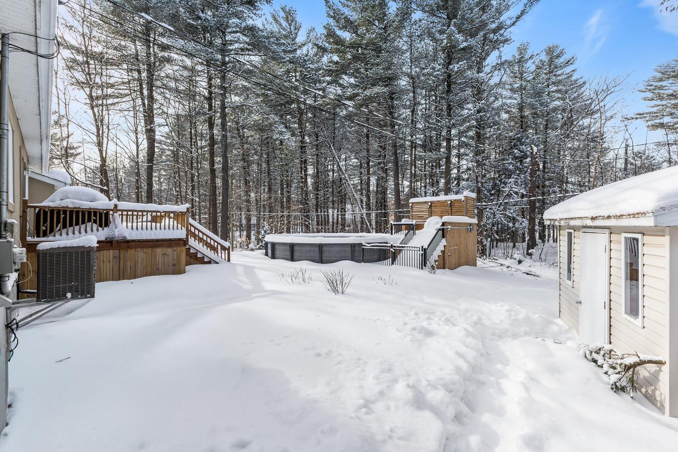 Piscine - 1820 Rue Du Violon, Saint-Lazare, QC - Outdoor