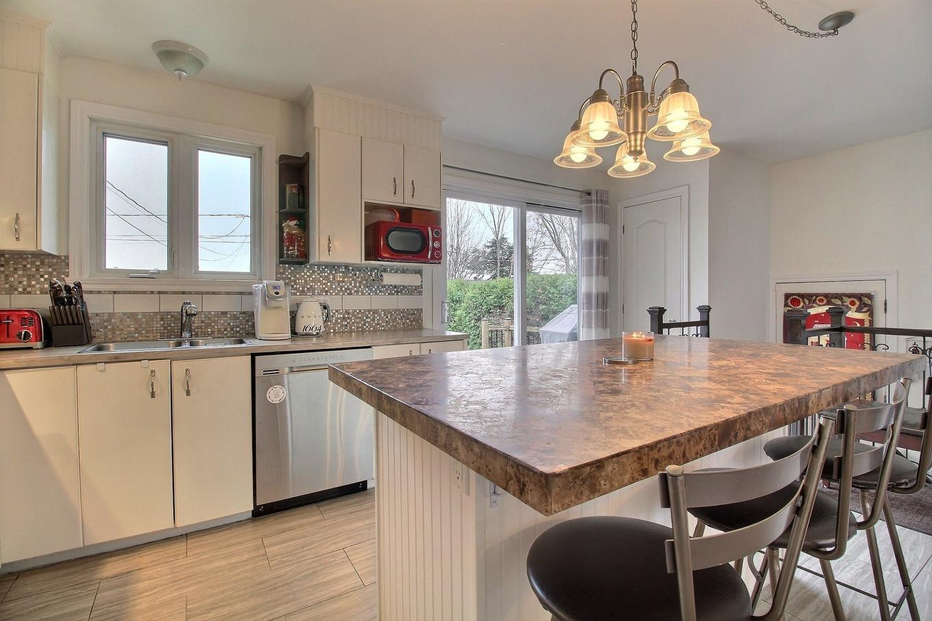 Kitchen - 2125 Rue St-Denis, Drummondville, QC - Indoor