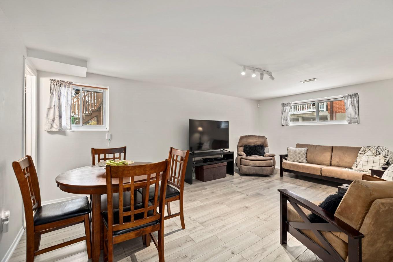 Basement - 180 Av. Anselme-Lavigne, Dollard-Des-Ormeaux, QC - Indoor