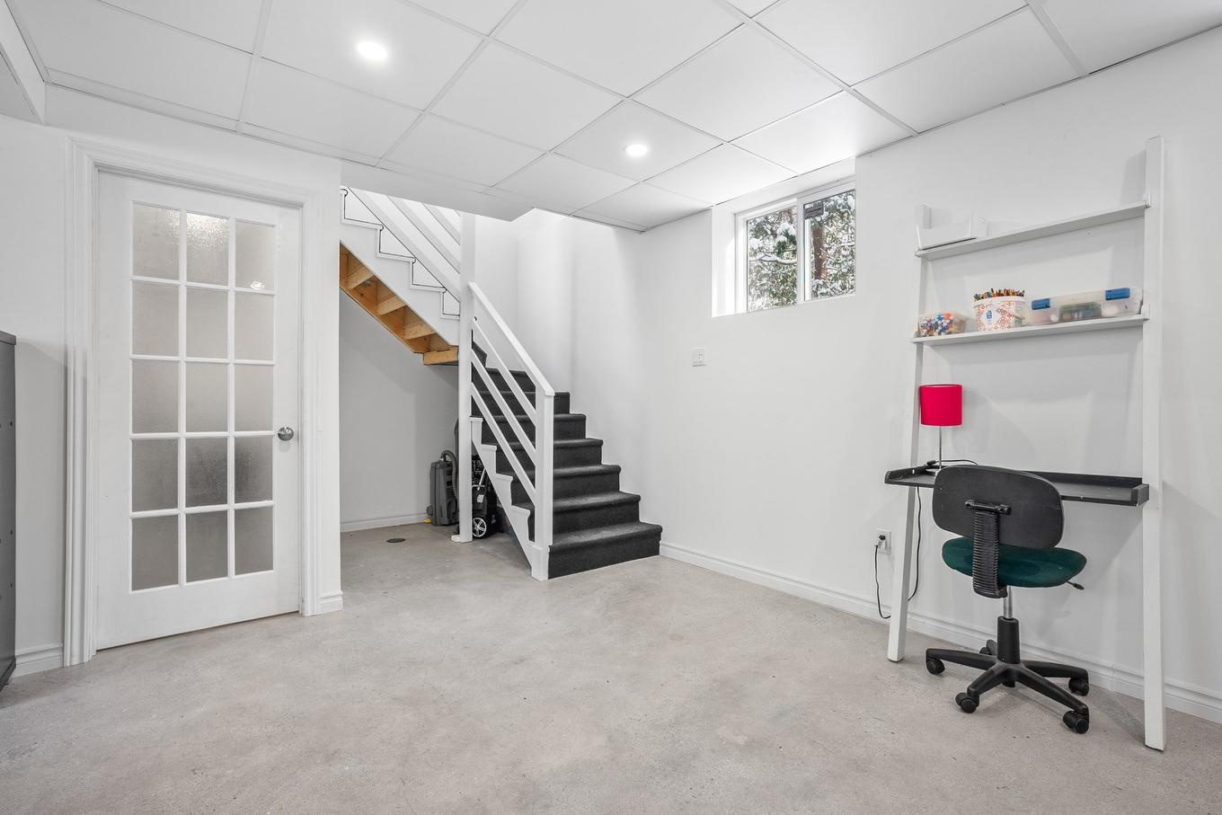 Salle familiale - 214 Rue Fairfield, Longueuil (Greenfield Park), QC - Indoor Photo Showing Other Room