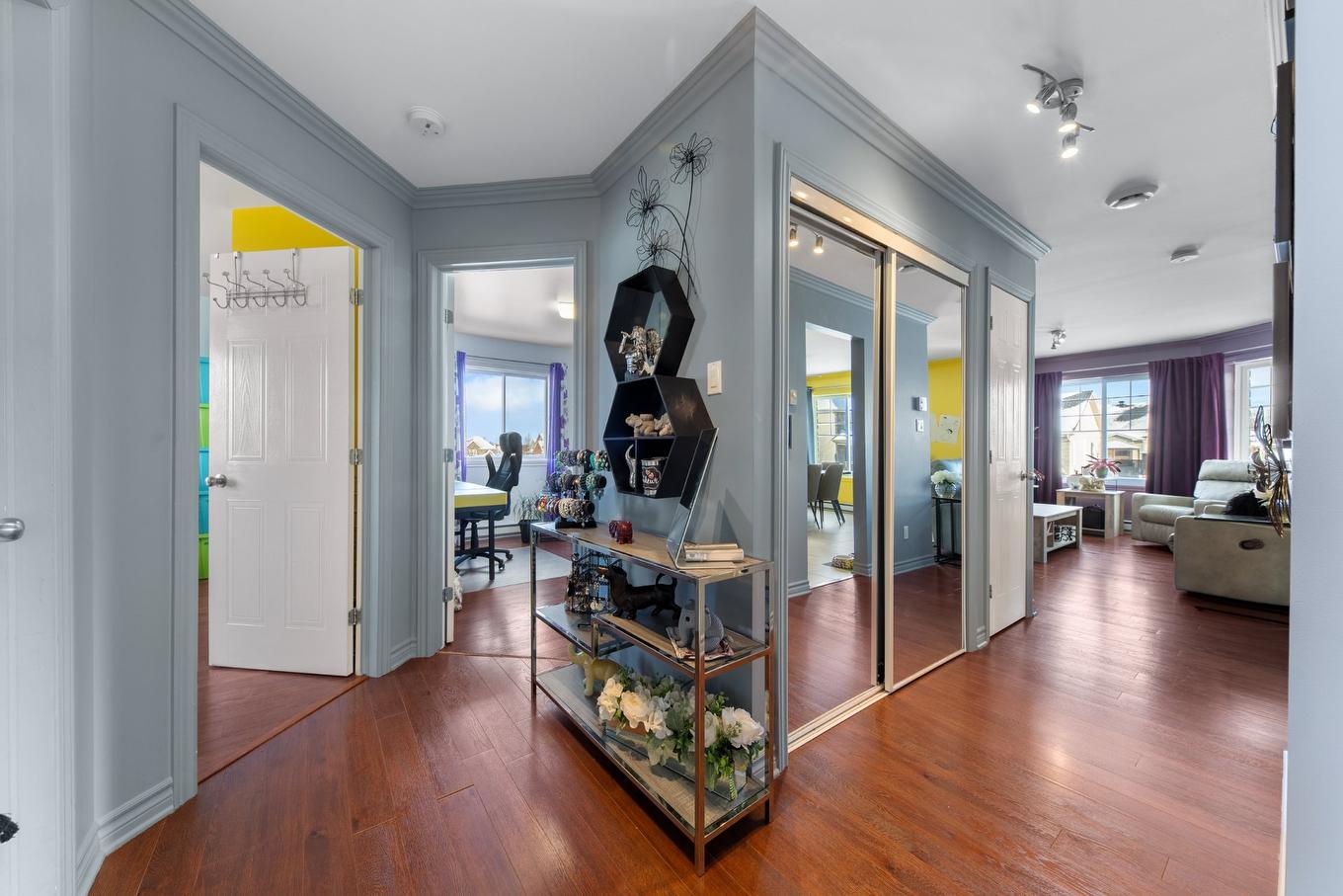 Corridor - 2-26 Rue Dumouchel, Mercier, QC - Indoor Photo Showing Other Room