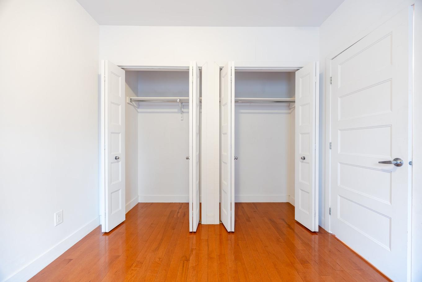 Chambre à coucher - 203-440 Rue De La Gauchetière E., Montréal (Ville-Marie), QC - Indoor Photo Showing Other Room