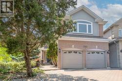 1762 WHITE CEDAR DRIVE Pickering, ON L1V 6Z1