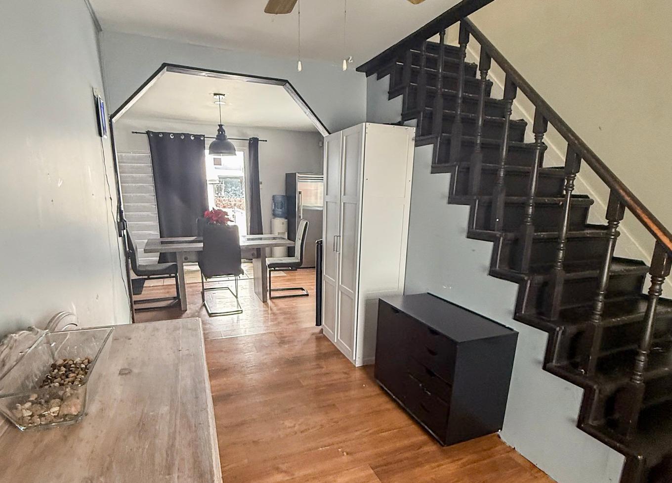 Hall d'entrée/Vestibule - 38 Rue Hamelin, Lachute, QC - Indoor Photo Showing Other Room