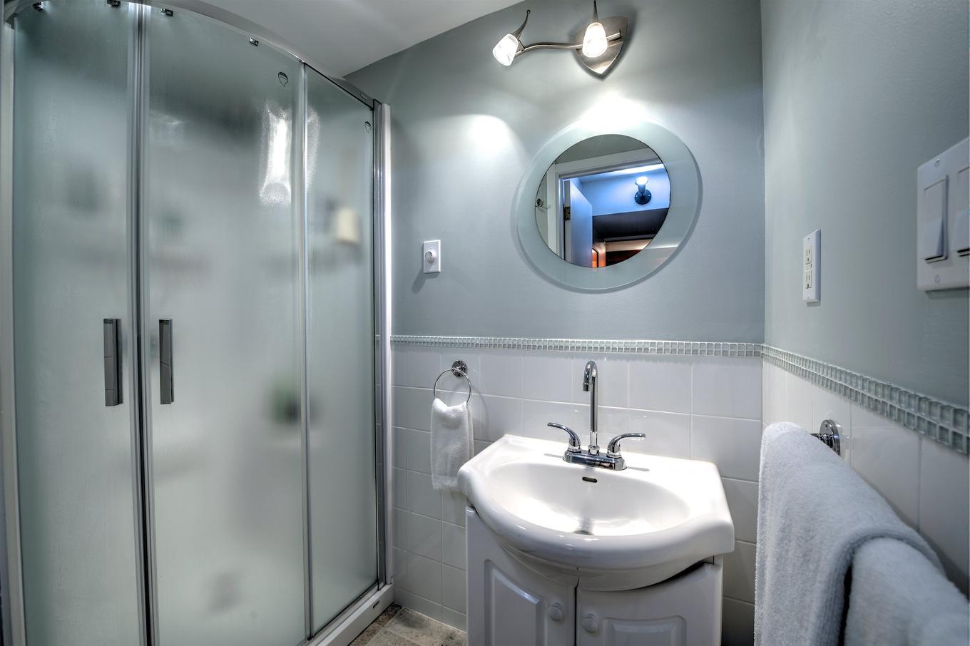 Bathroom - 1116 Rue Lesage, Prévost, QC - Indoor Photo Showing Bathroom