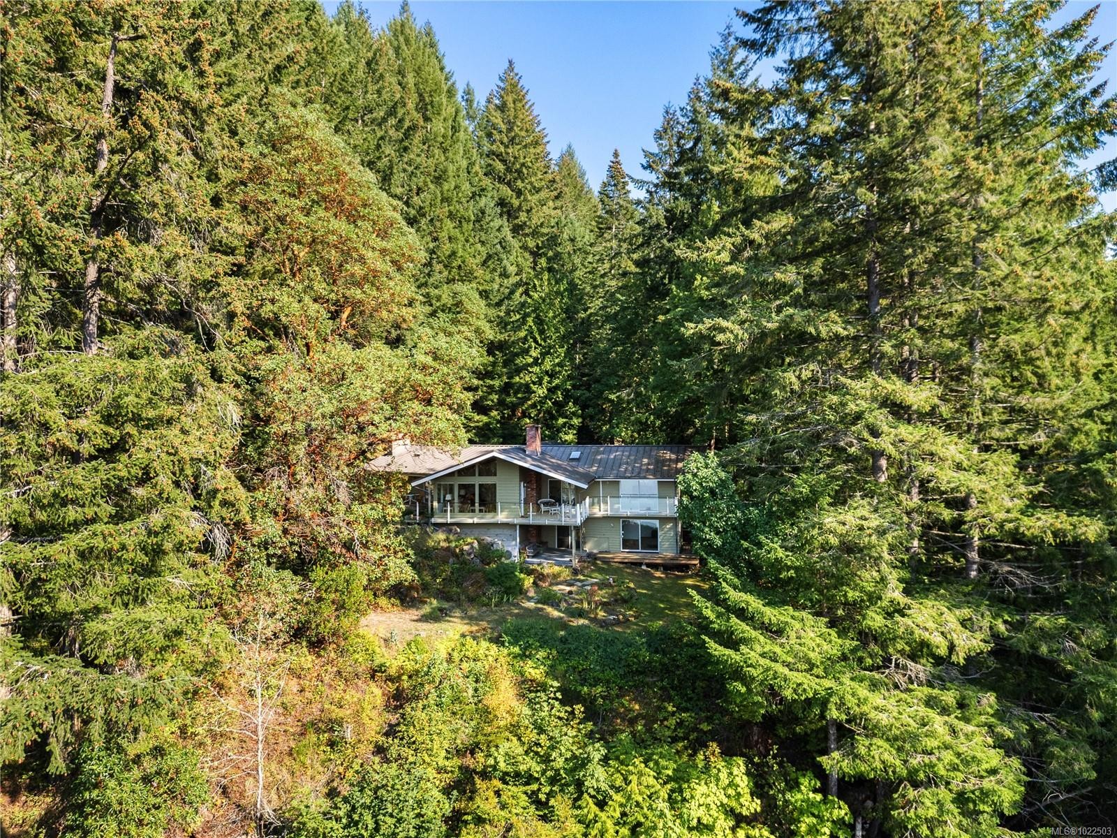 212 Sunset Dr, Salt Spring, BC