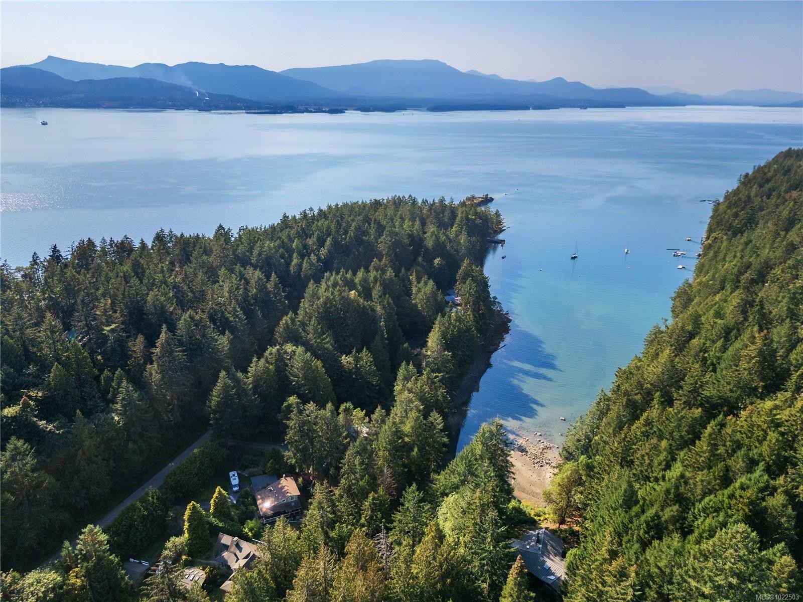 212 Sunset Dr, Salt Spring, BC