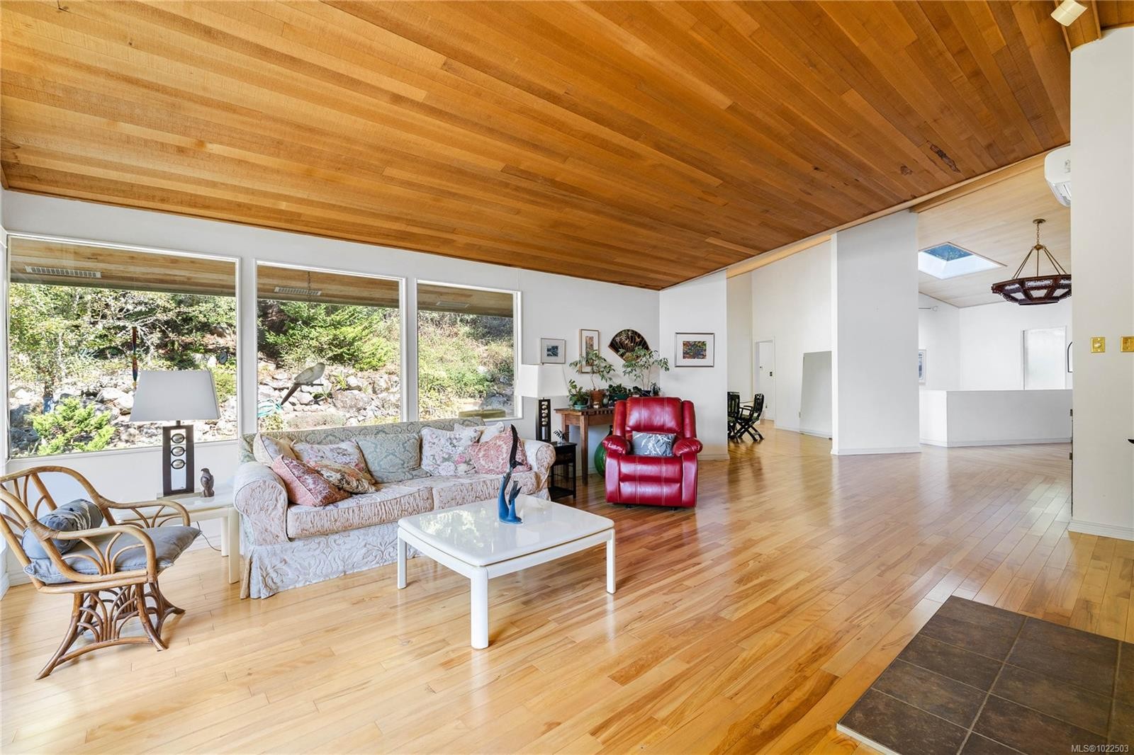 212 Sunset Dr, Salt Spring, BC