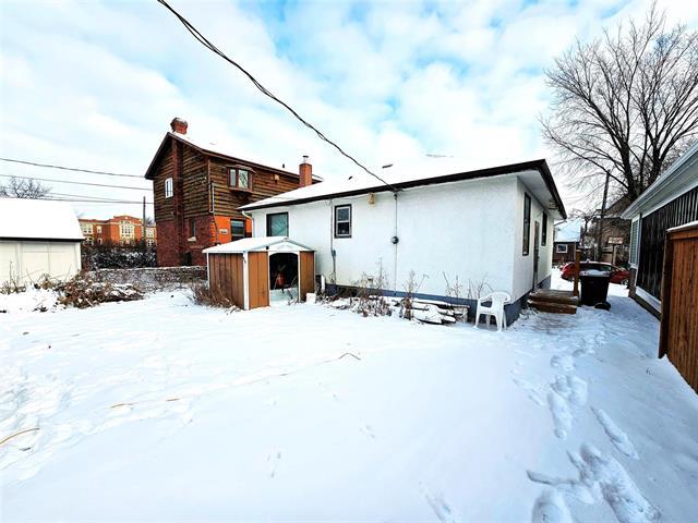 650 Burnell St, Winnipeg, MB