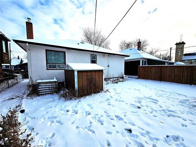 650 Burnell St, Winnipeg, MB