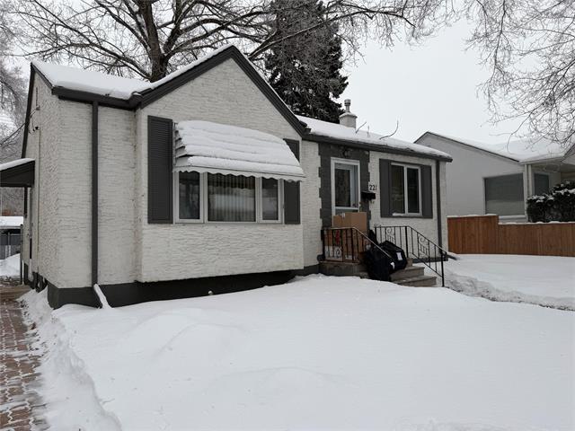 221 Roberta Ave, Winnipeg, MB