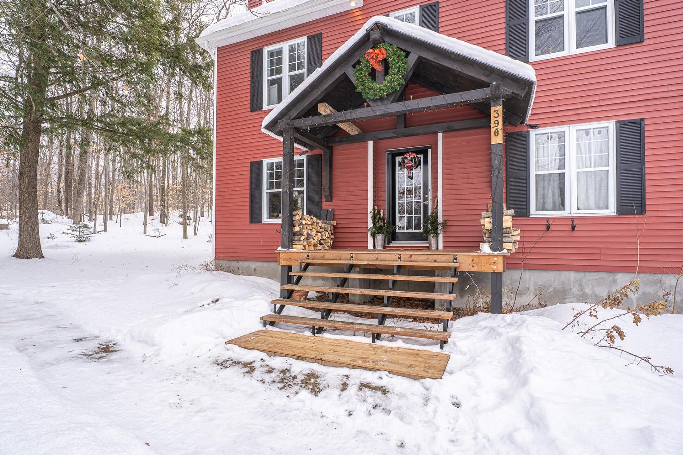 Staircase - 390 Rue Du Clos-Du-Meunier, Prévost, QC - Outdoor