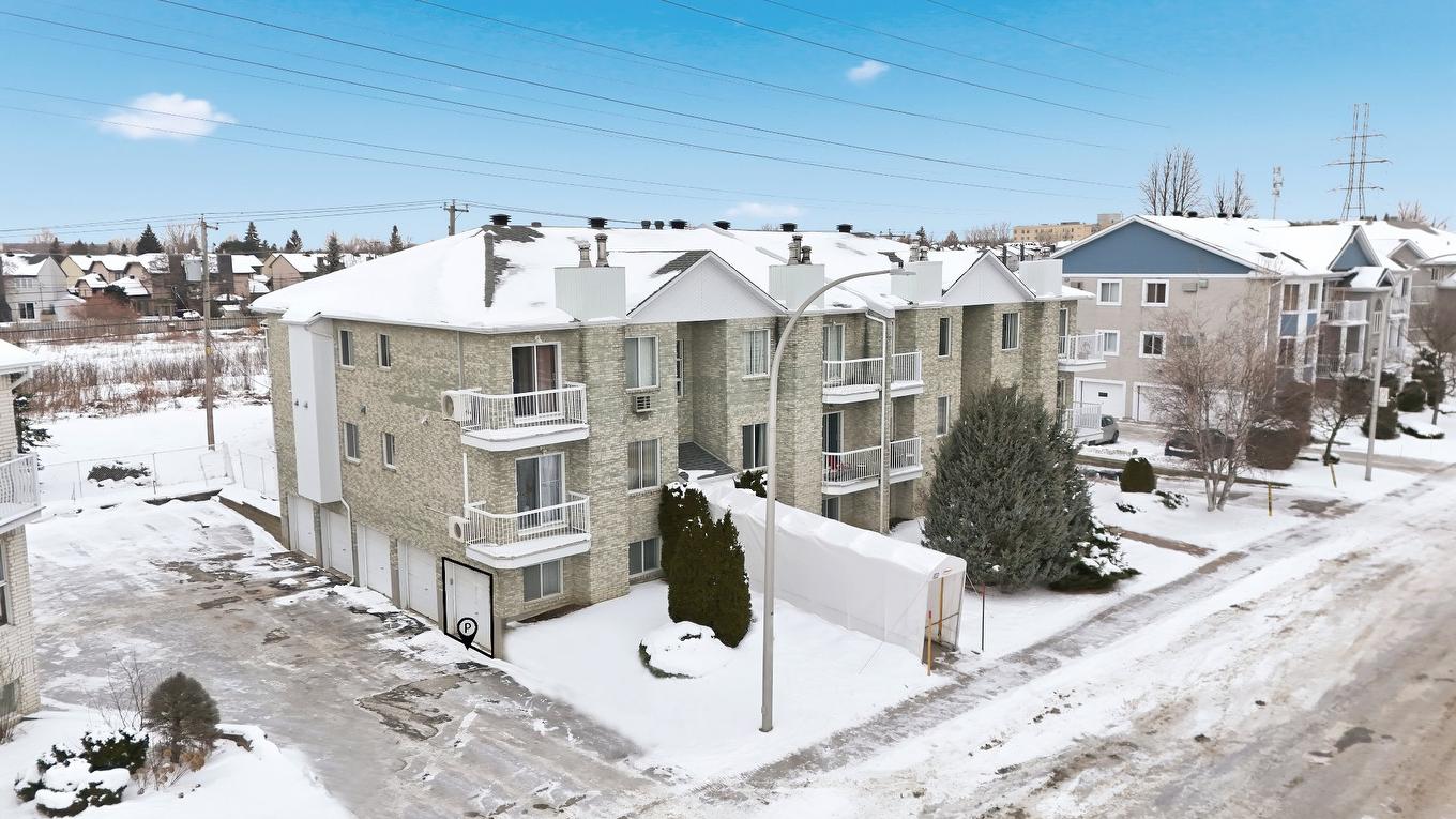 Vue d'ensemble - 1-2408 Rue Des Grisons, Laval (Vimont), QC - Outdoor