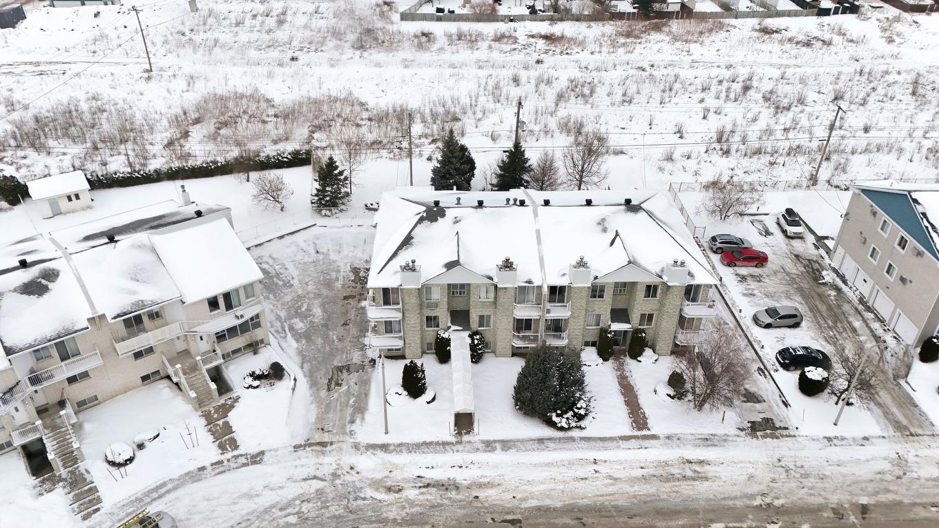 Vue d'ensemble - 1-2408 Rue Des Grisons, Laval (Vimont), QC -