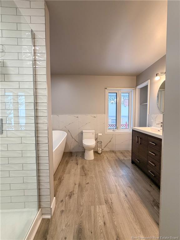 319 Goderich St, Dalhousie, NB