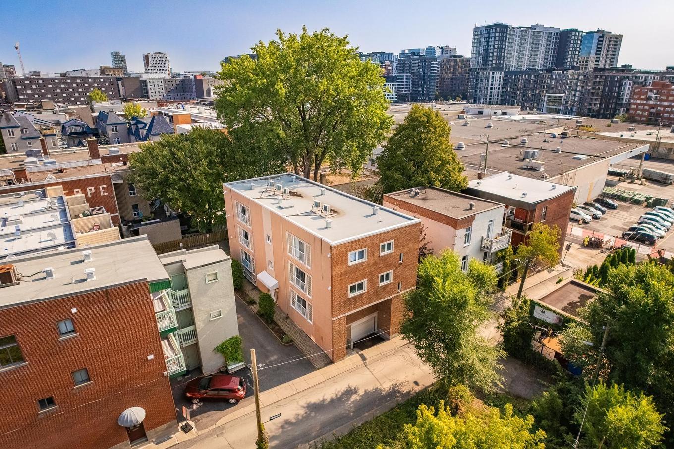 Aerial photo - 473 Rue Lusignan, Montréal (Le Sud-Ouest), QC - Outdoor With View