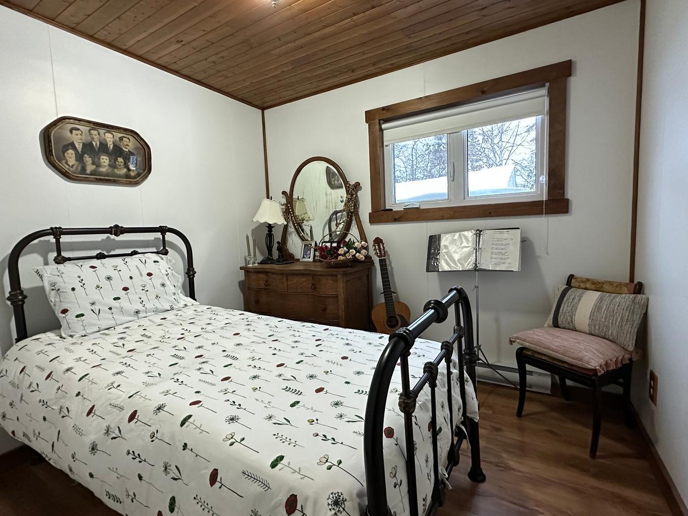 Bedroom - 1064 Ch. B.-Voisine, Rouyn-Noranda, QC - Indoor Photo Showing Bedroom
