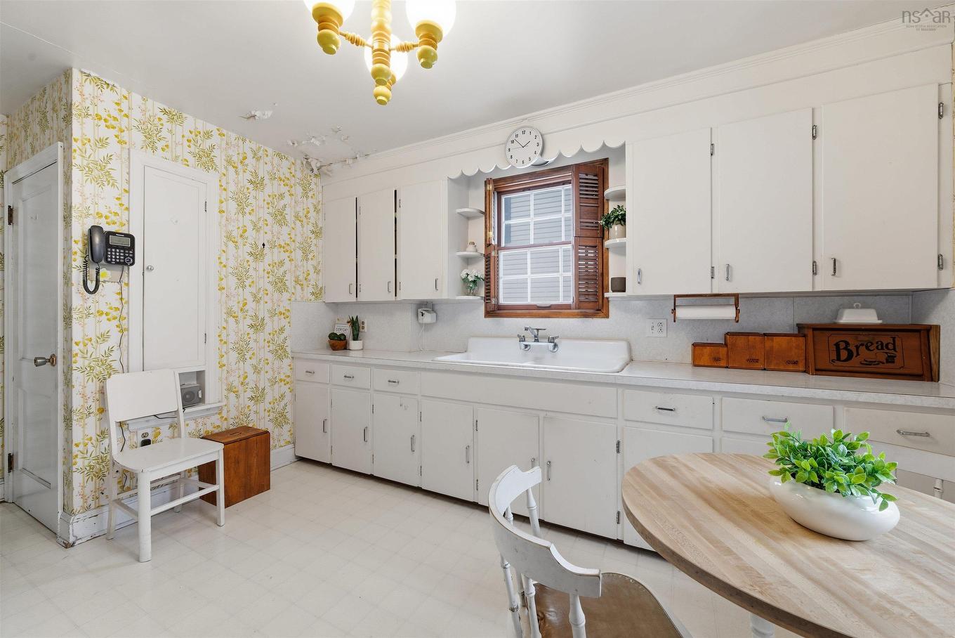 6421 Dudley Street, Halifax, NS