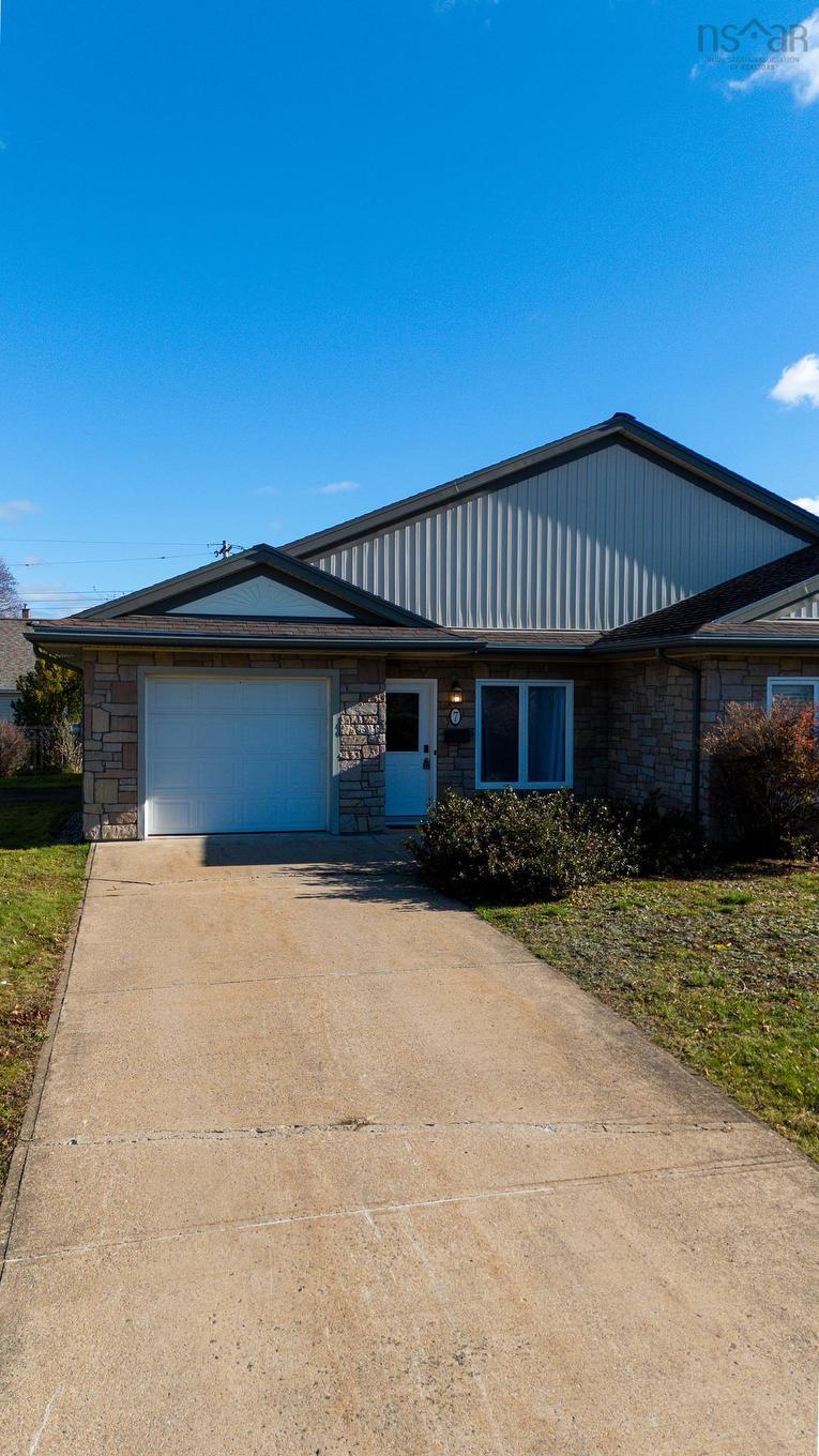 7 Harris Place, Wolfville, NS
