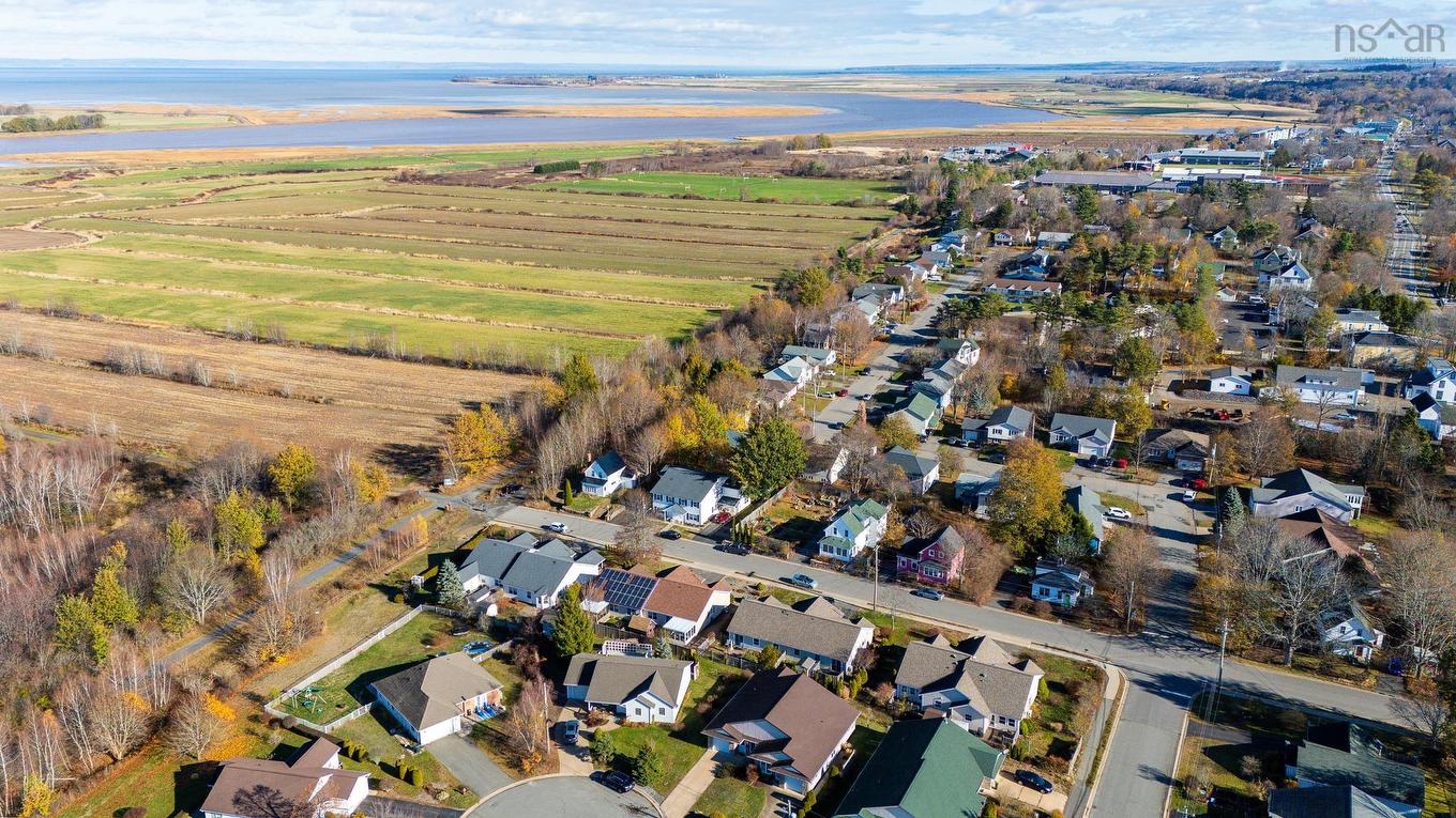 7 Harris Place, Wolfville, NS