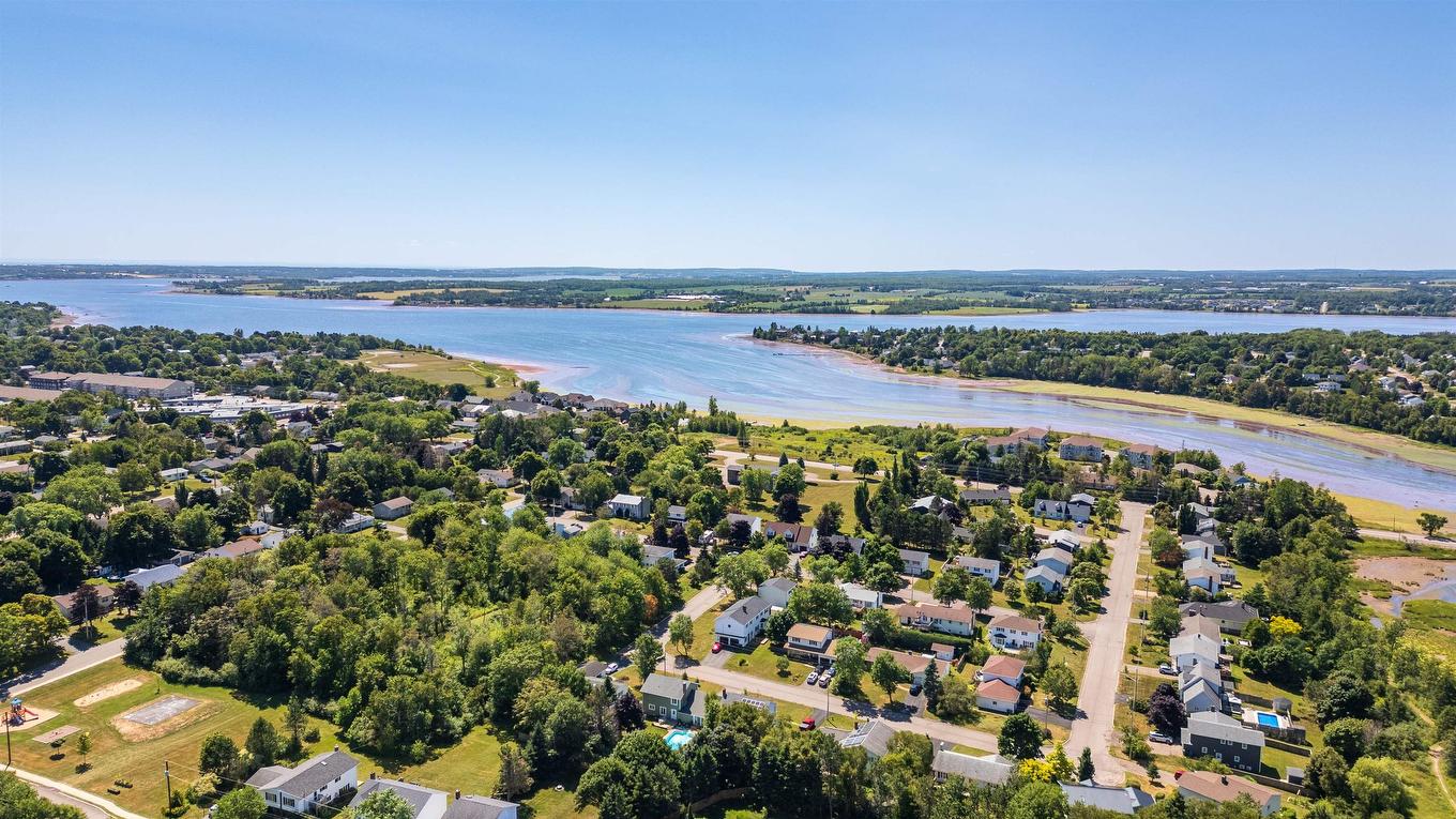 67 Warburton Drive, Charlottetown, PE