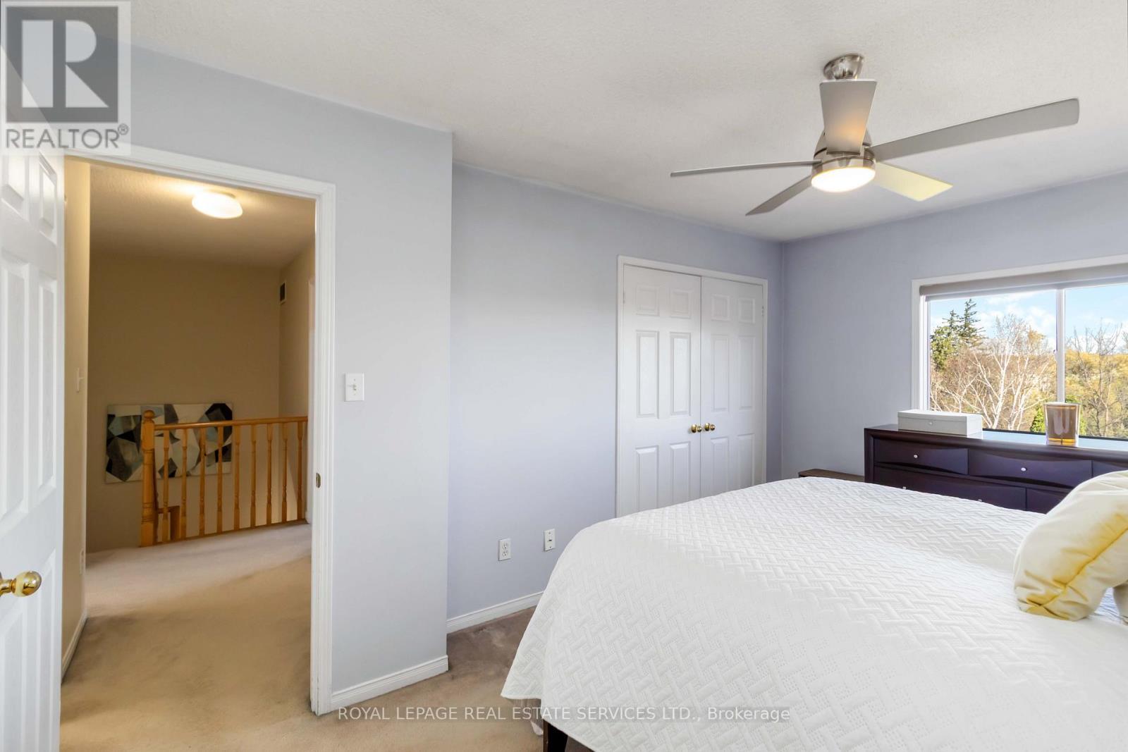 1584 Woodhenge Way, Mississauga, ON - Indoor Photo Showing Bedroom