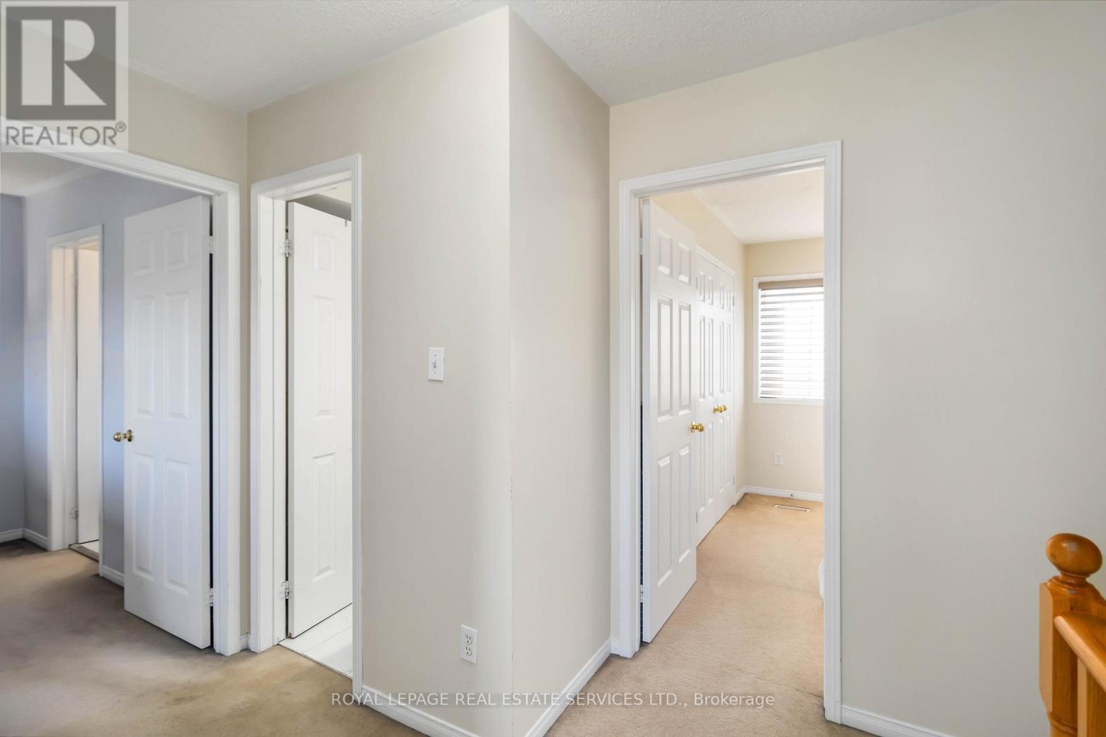 1584 Woodhenge Way, Mississauga, ON - Indoor Photo Showing Other Room