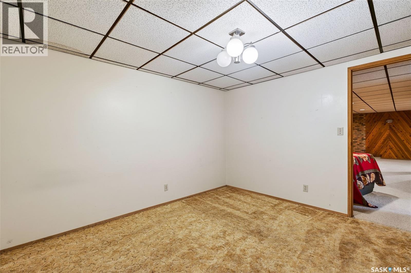 418 Tennant Way, Saskatoon, SK - Indoor Photo Showing Other Room