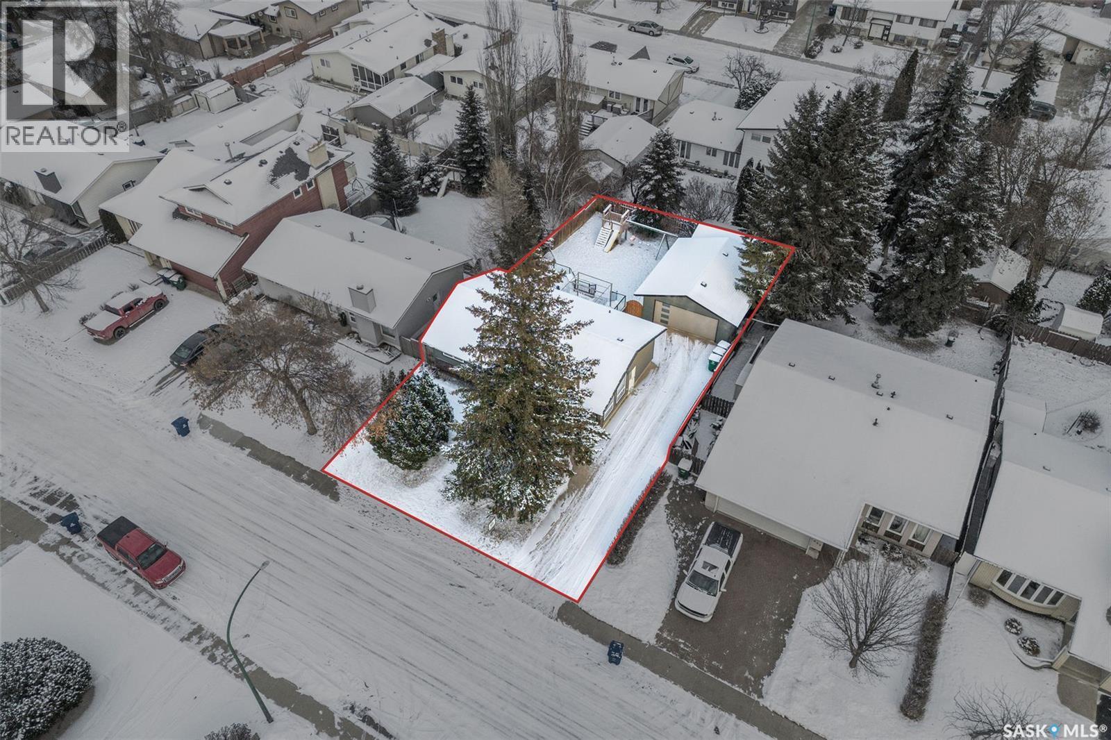 418 Tennant Way, Saskatoon, SK - Outdoor With View