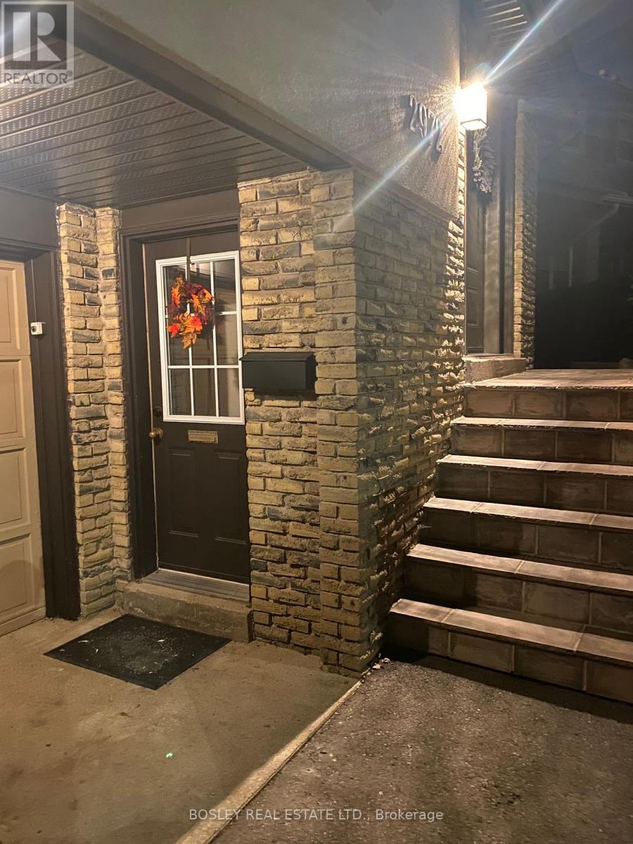 2972 Oslo Crescent, Mississauga, ON -