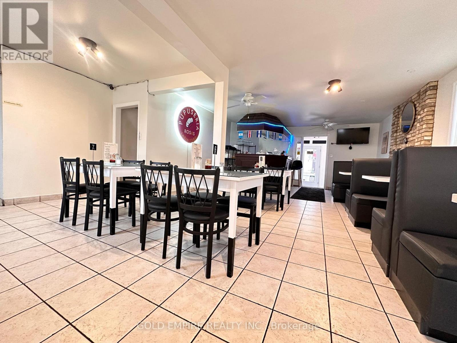 1487 Dundas Street, London East (East N), ON