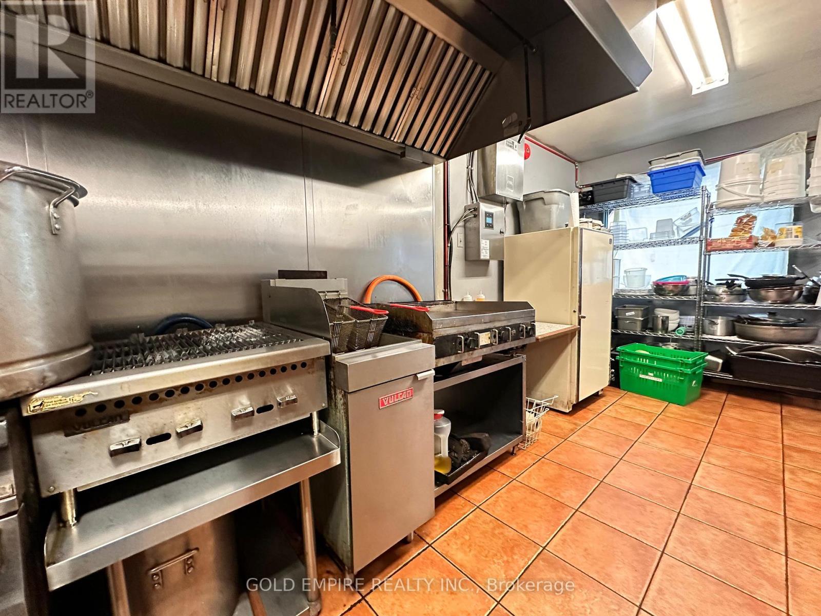 1487 Dundas Street, London East (East N), ON