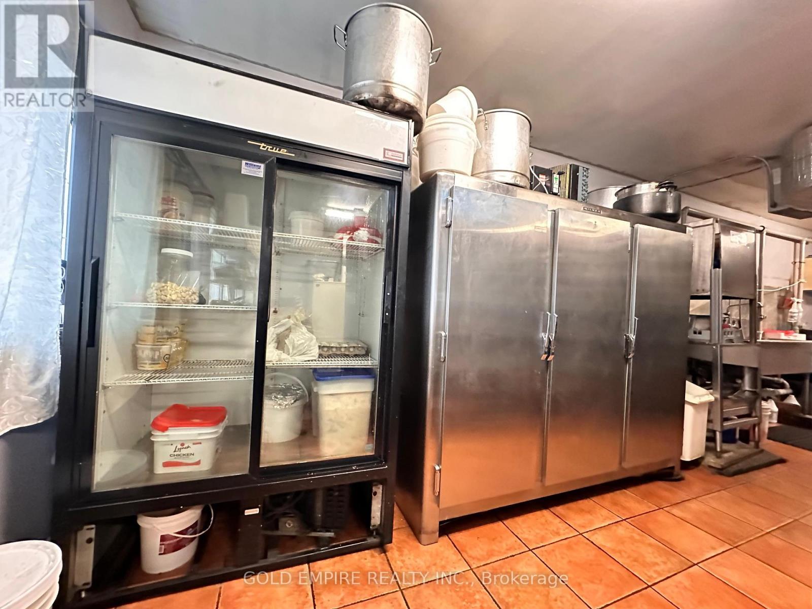 1487 Dundas Street, London East (East N), ON