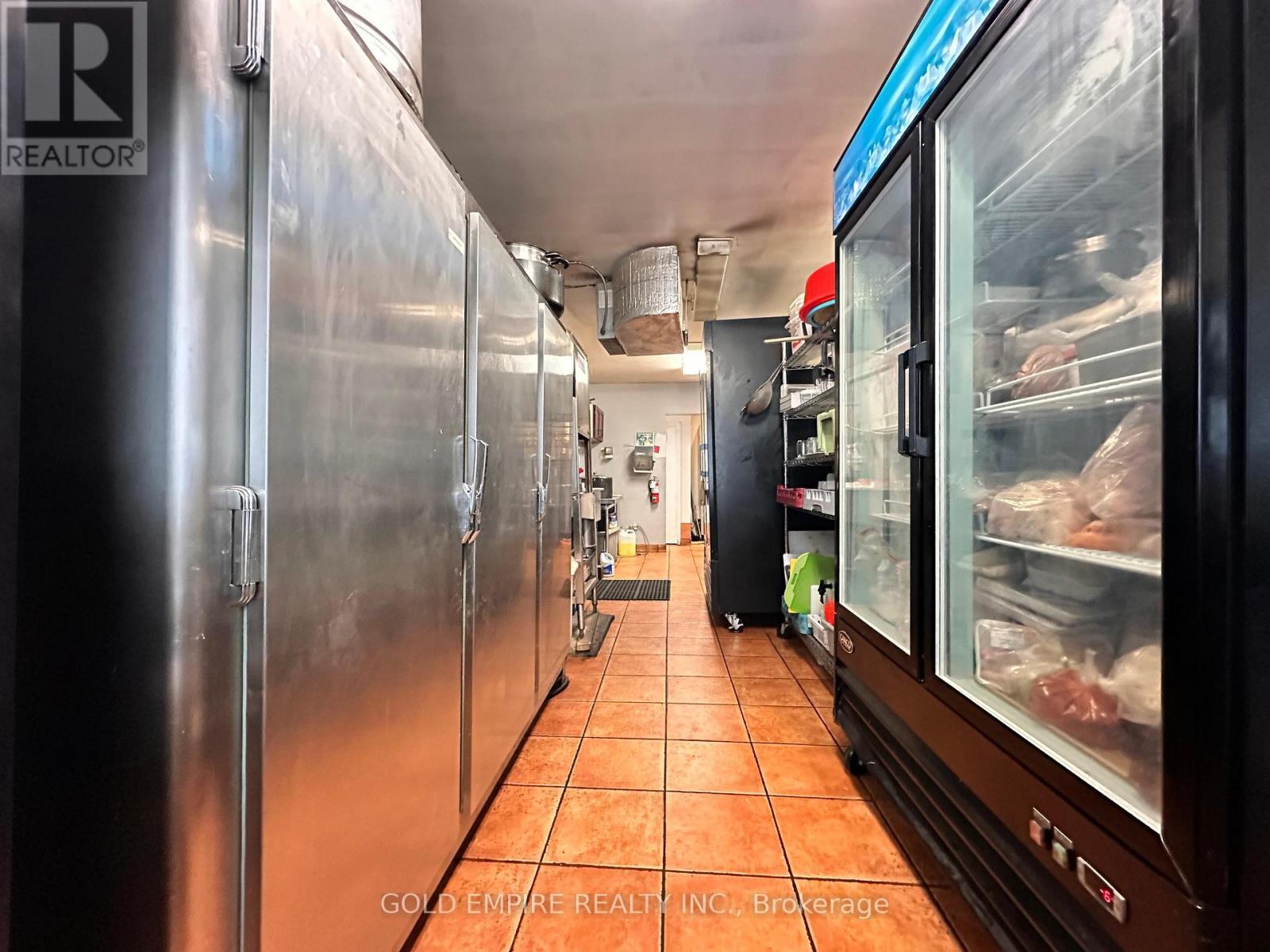 1487 Dundas Street, London East (East N), ON