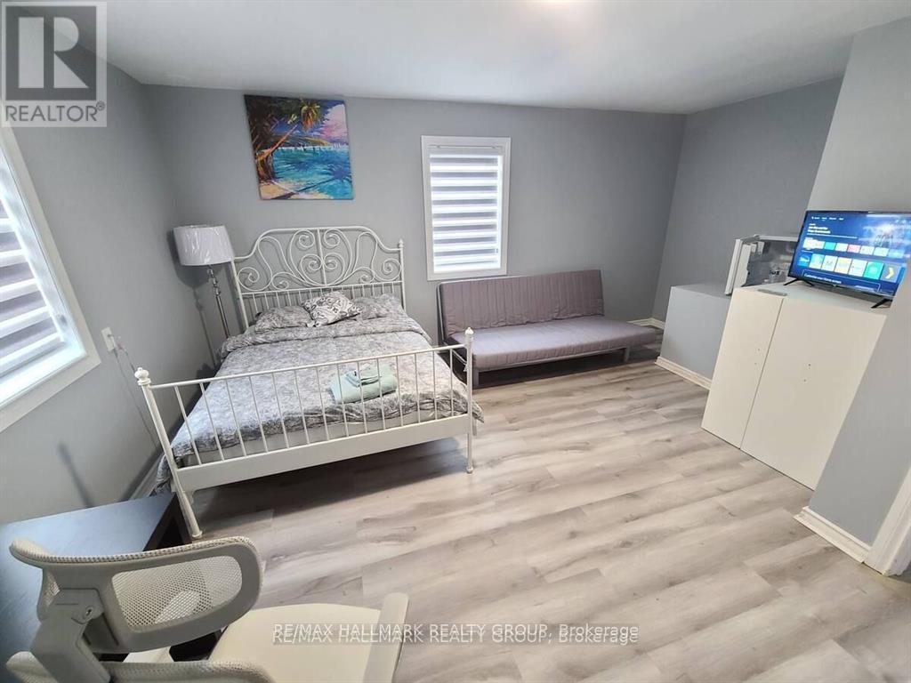 474 Somerset Street W, Ottawa, ON