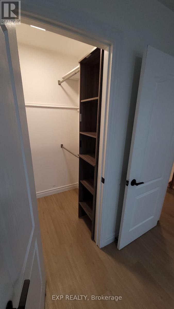 4483 Radisson Crescent, Mississauga, ON - Indoor Photo Showing Other Room