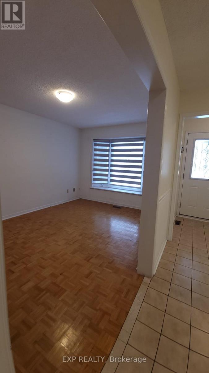 4483 Radisson Crescent, Mississauga, ON - Indoor Photo Showing Other Room