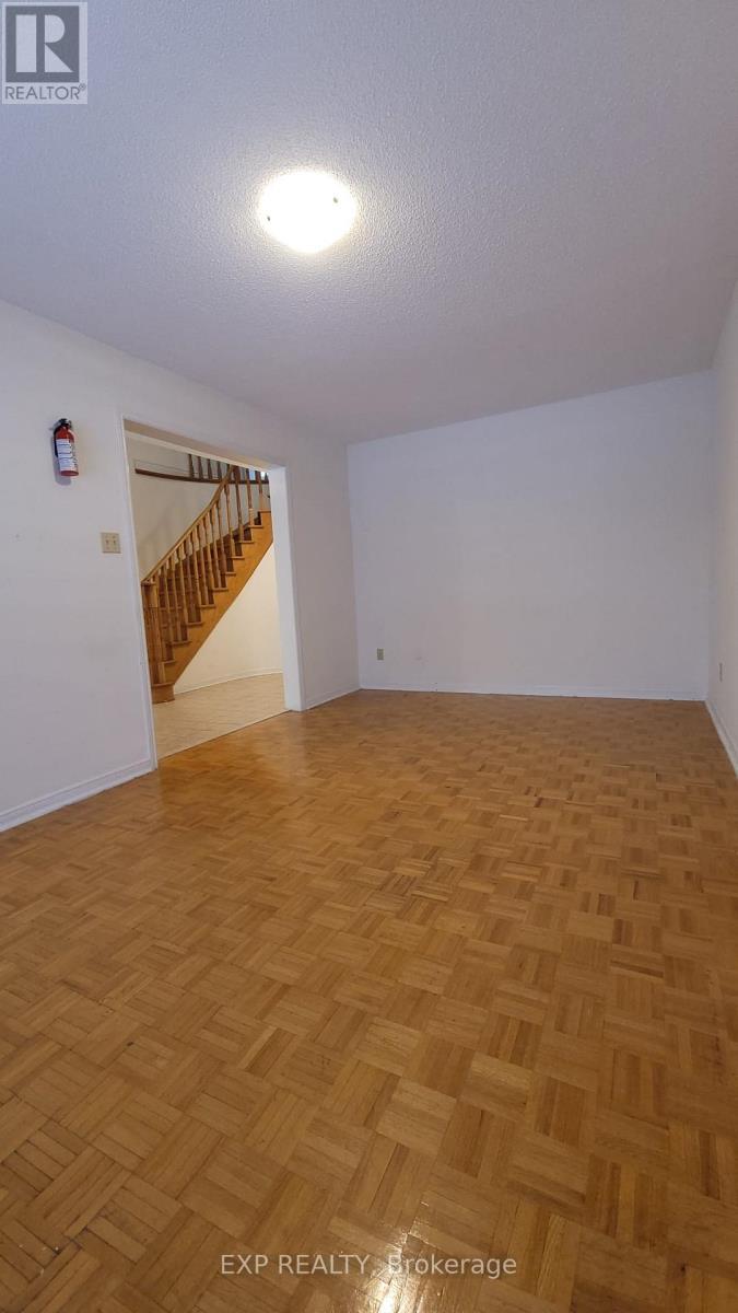 4483 Radisson Crescent, Mississauga, ON - Indoor Photo Showing Other Room