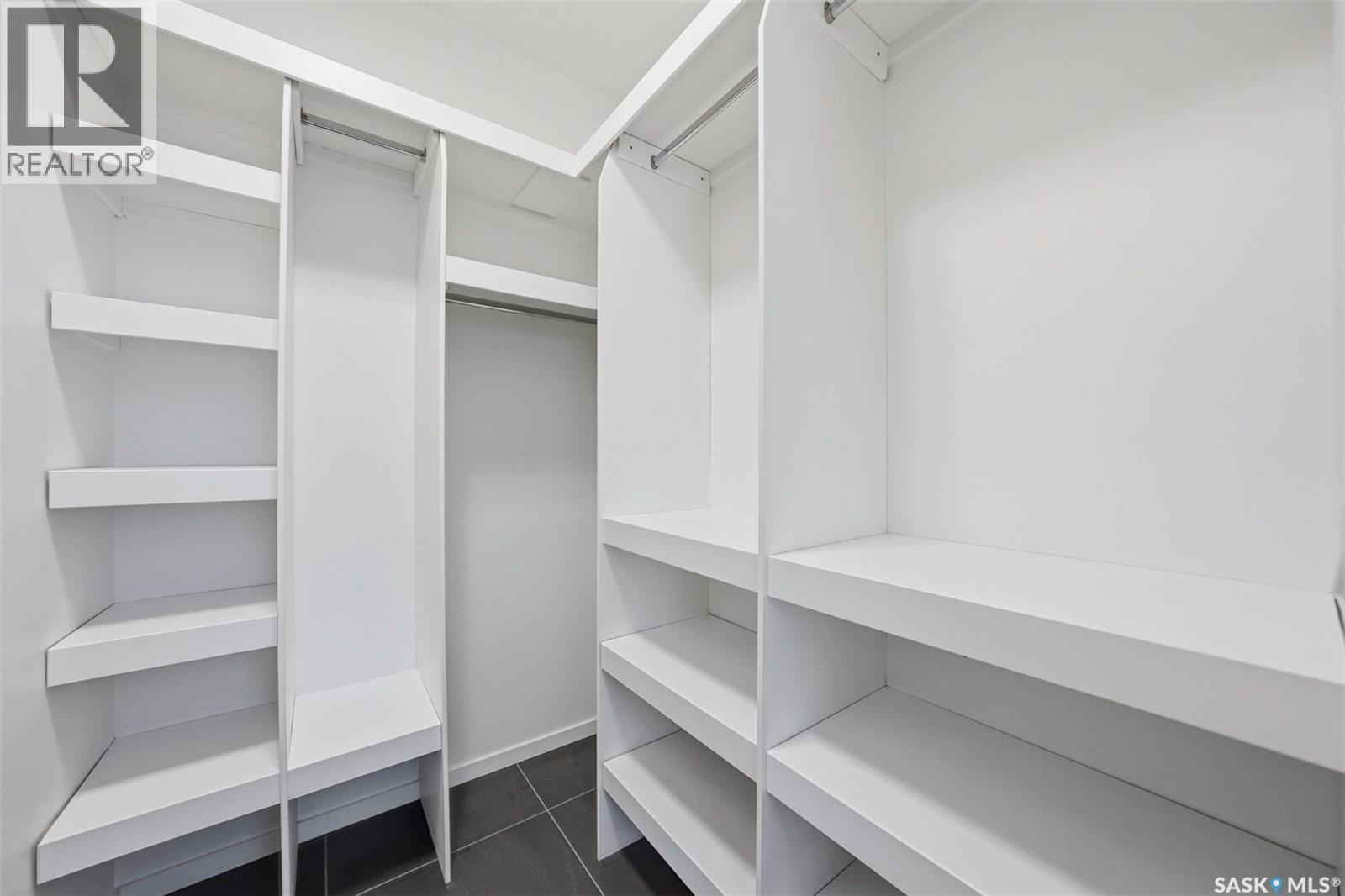 1310 Empress Avenue, Saskatoon, SK - Indoor With Storage