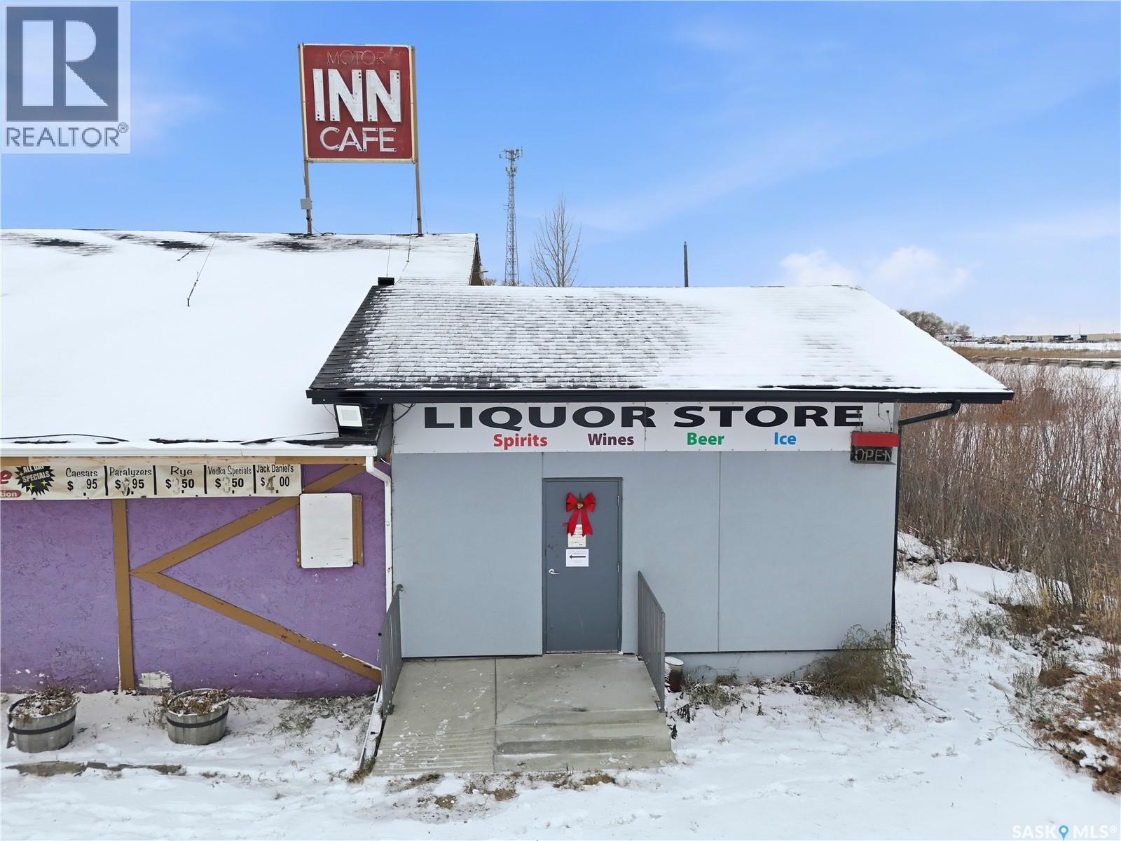 10 Main Street, Clavet, SK