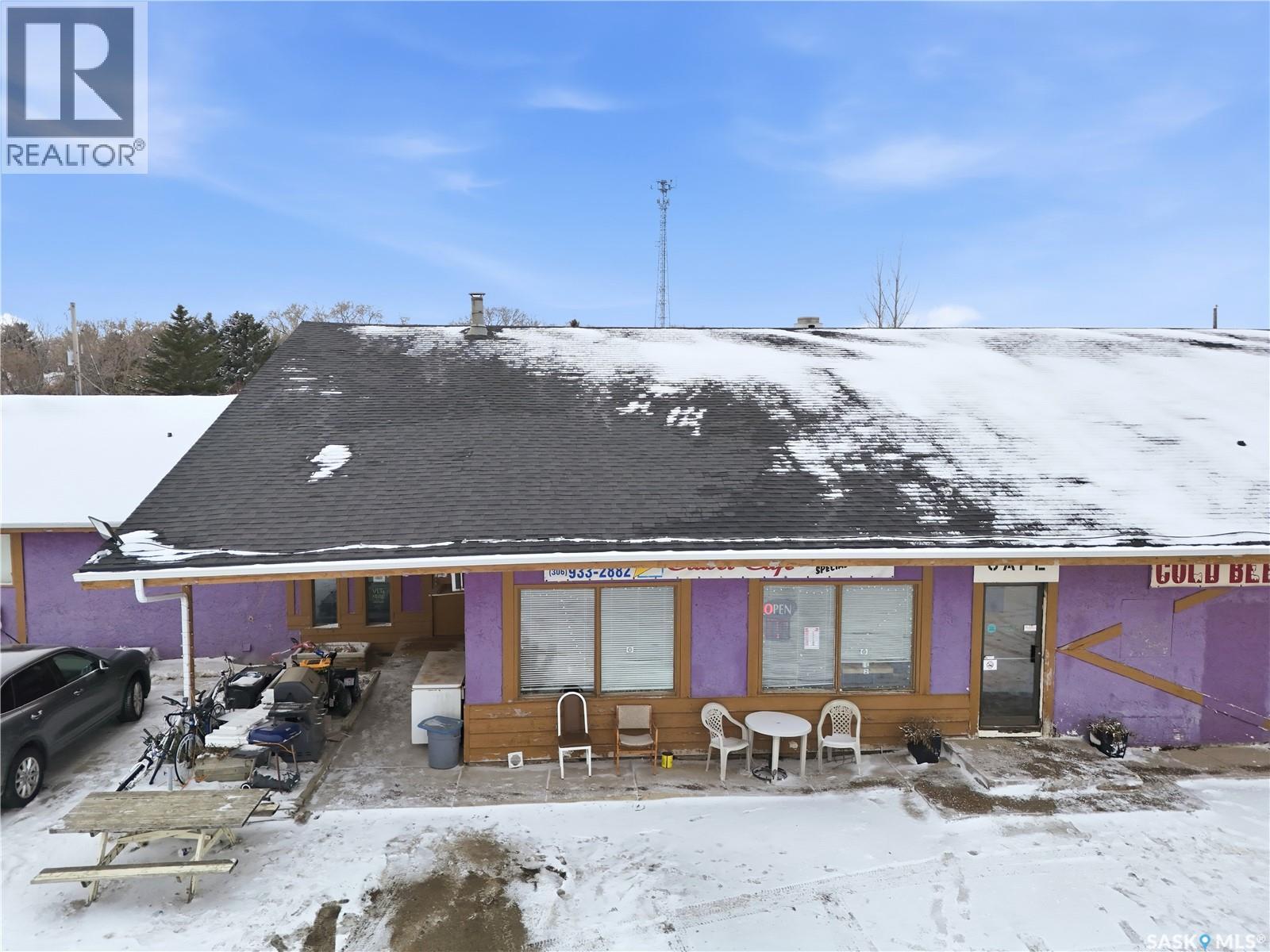 10 Main Street, Clavet, SK