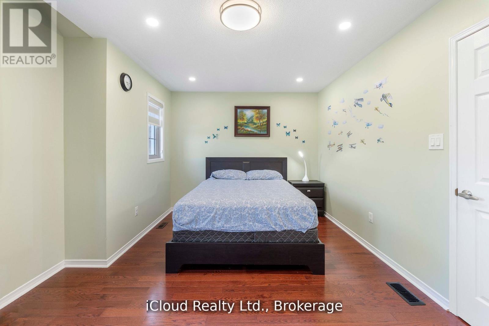 4758 Allegheny Road, Mississauga, ON - Indoor Photo Showing Bedroom