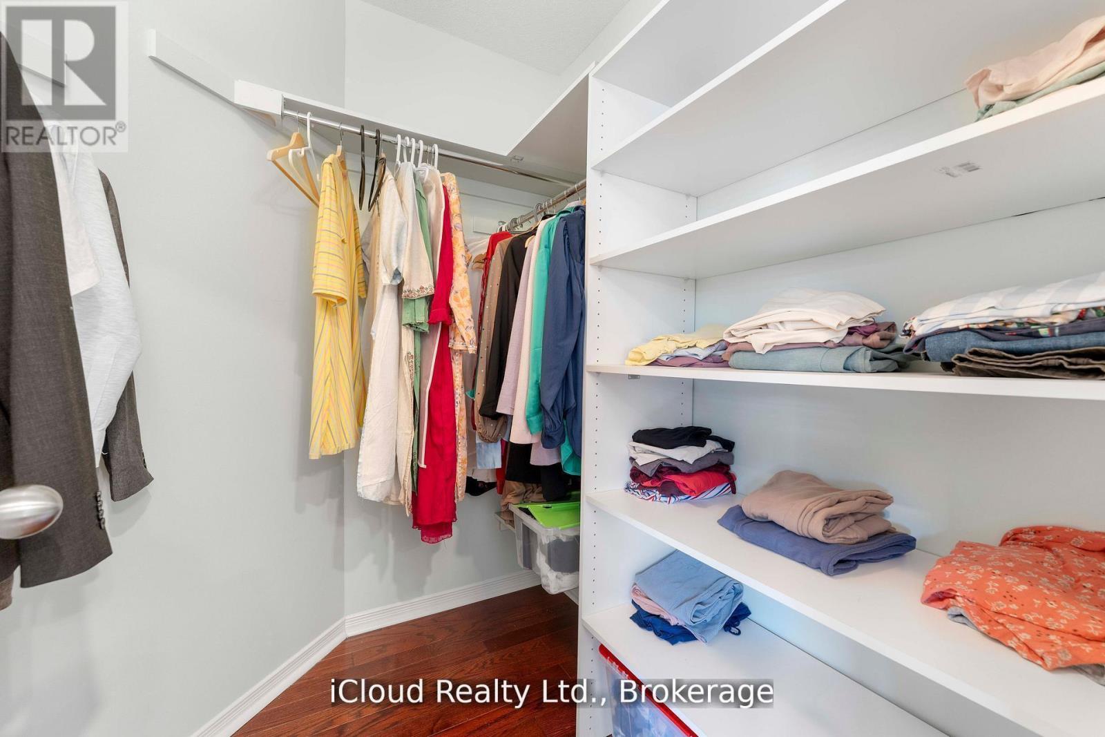 4758 Allegheny Road, Mississauga, ON - Indoor With Storage