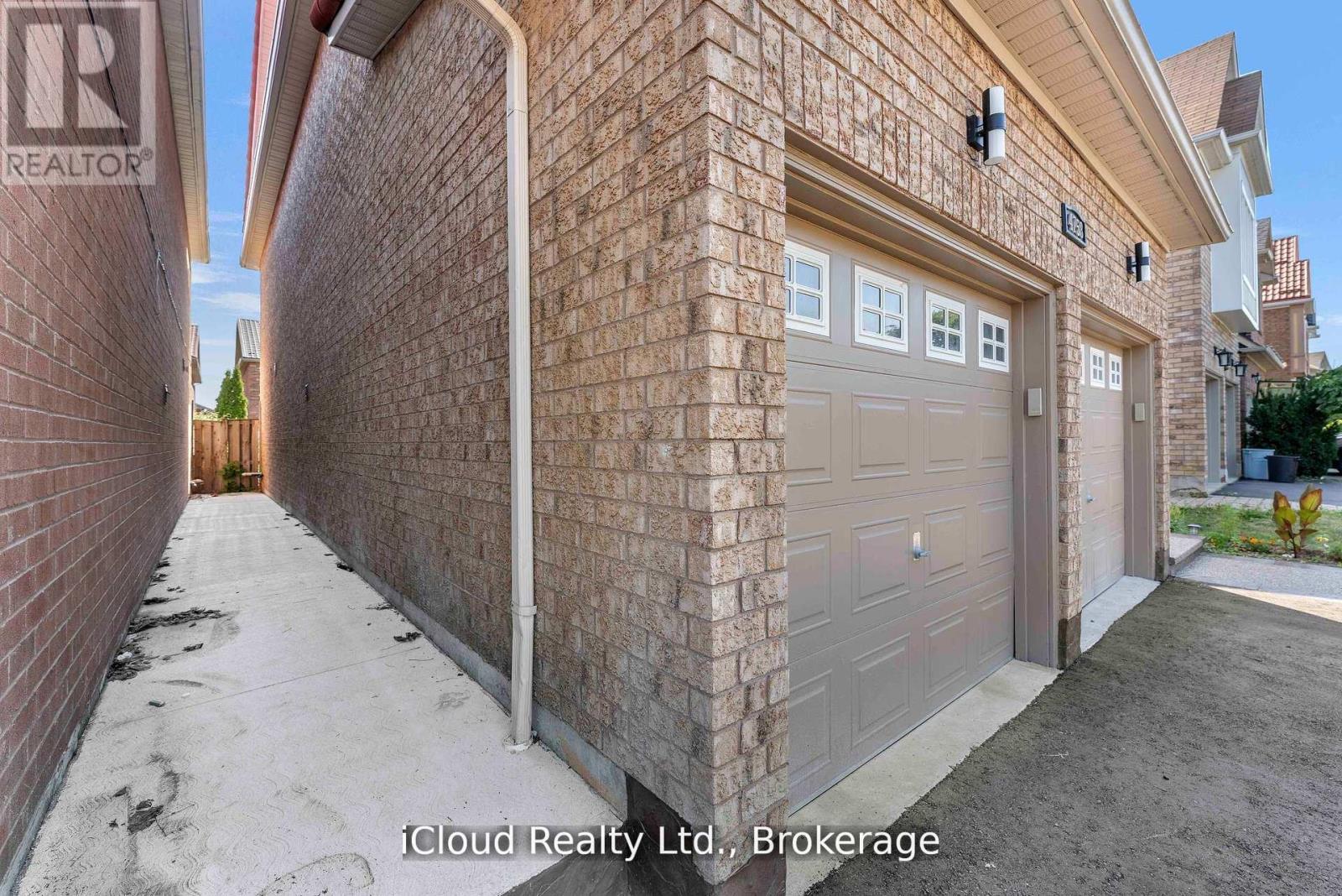 4758 Allegheny Road, Mississauga, ON - Outdoor