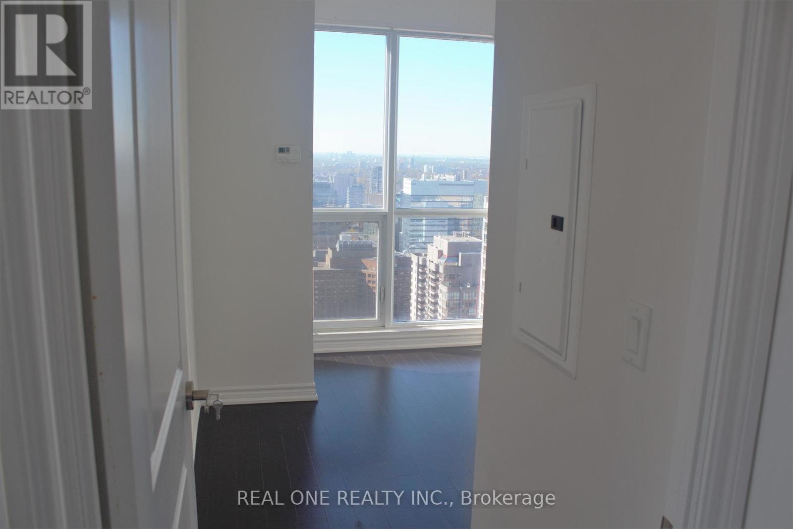 4010 - 386 Yonge Street, Toronto, ON - Photo Showing Other Room