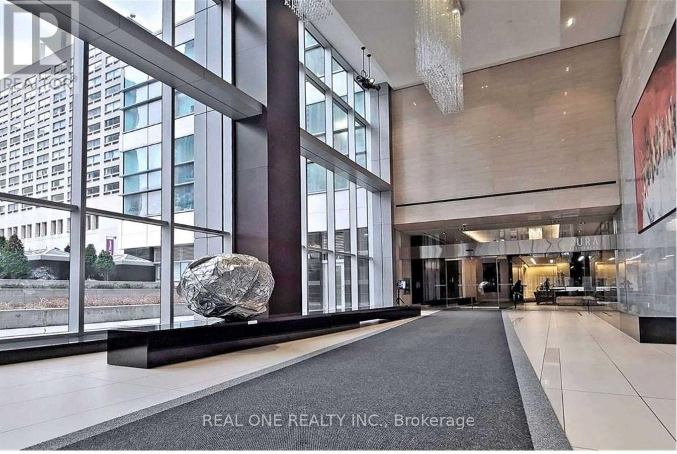 4010 - 386 Yonge Street, Toronto, ON - Indoor Photo Showing Other Room