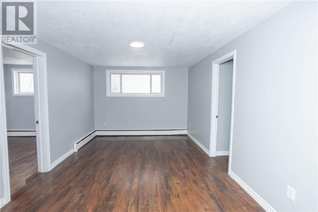3235 Errington Avenue, Chelmsford, ON