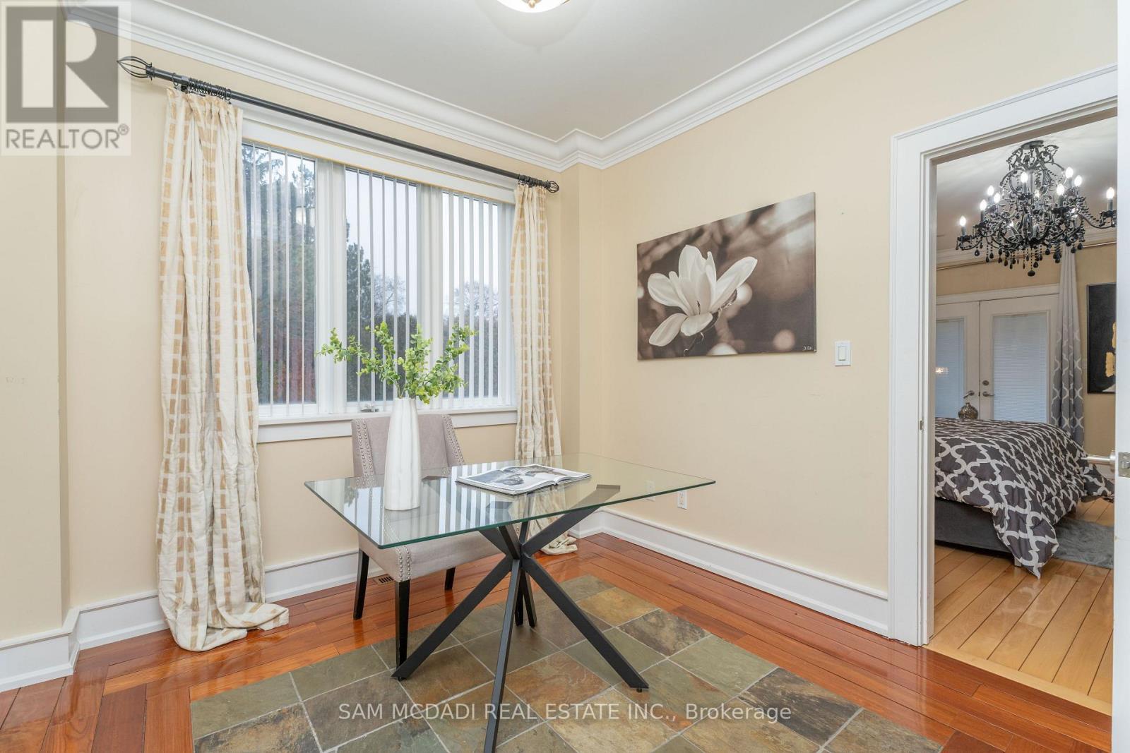 2489 Olinda Court, Mississauga, ON - Indoor